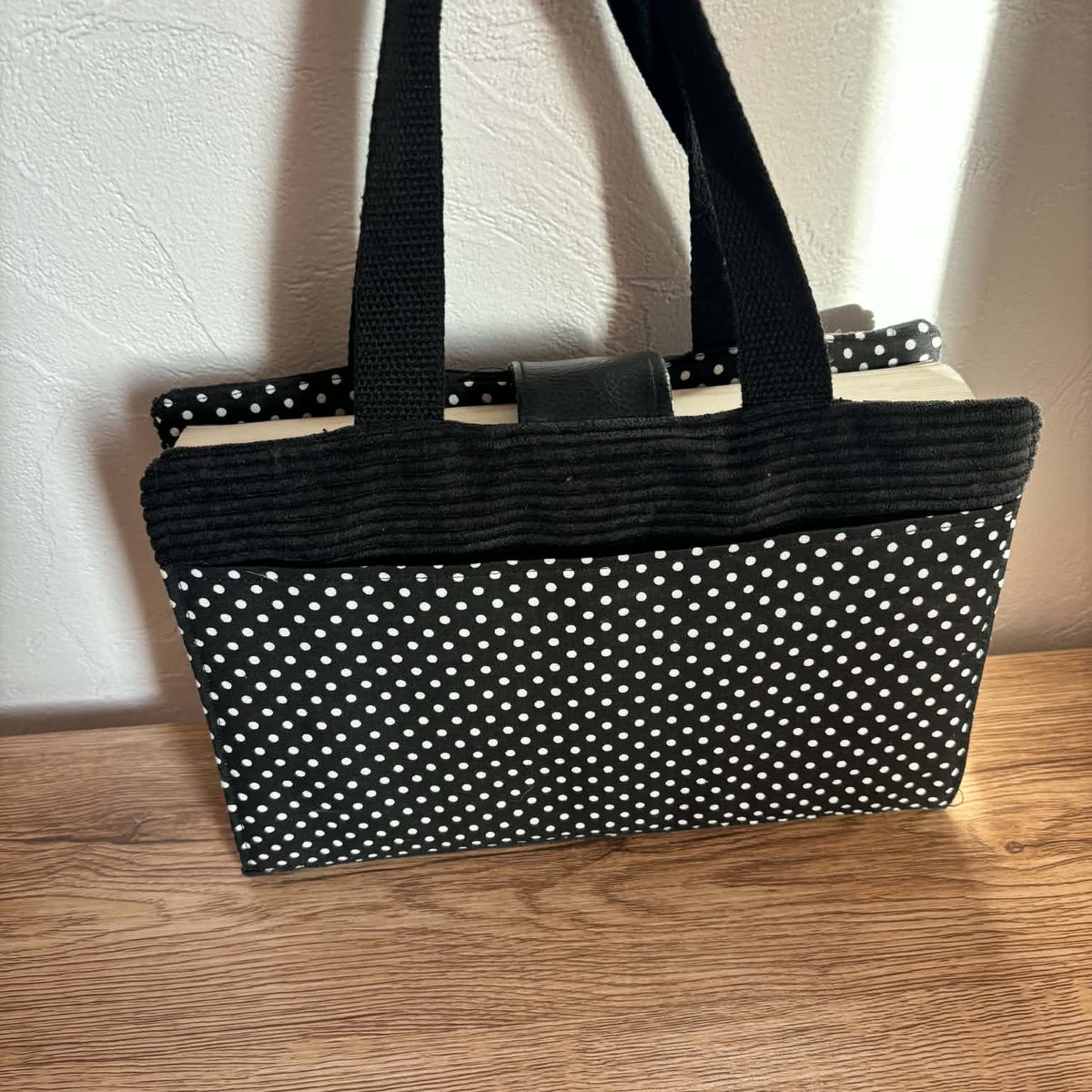 Le cocon nomade – Protège-livre grand format personnalisable
