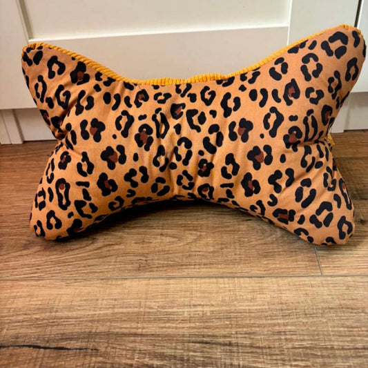 Coussin de lecture forme os