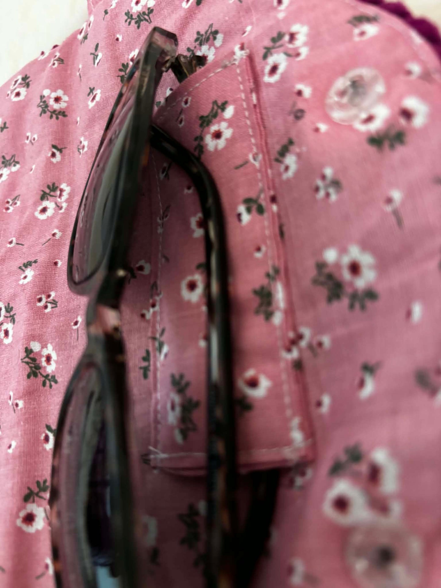 Étui à  lunettes velours bordeaux