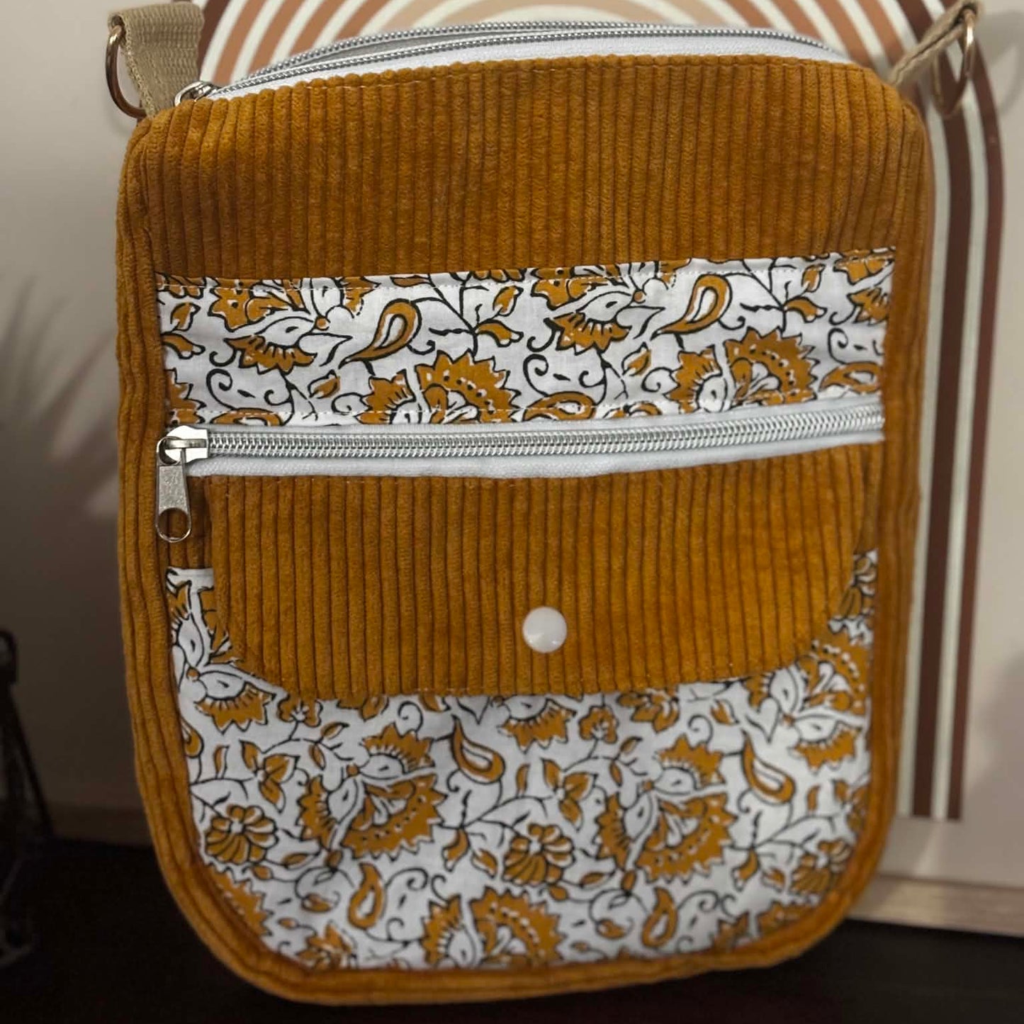 Sac cocon bandouliere prêt du corps