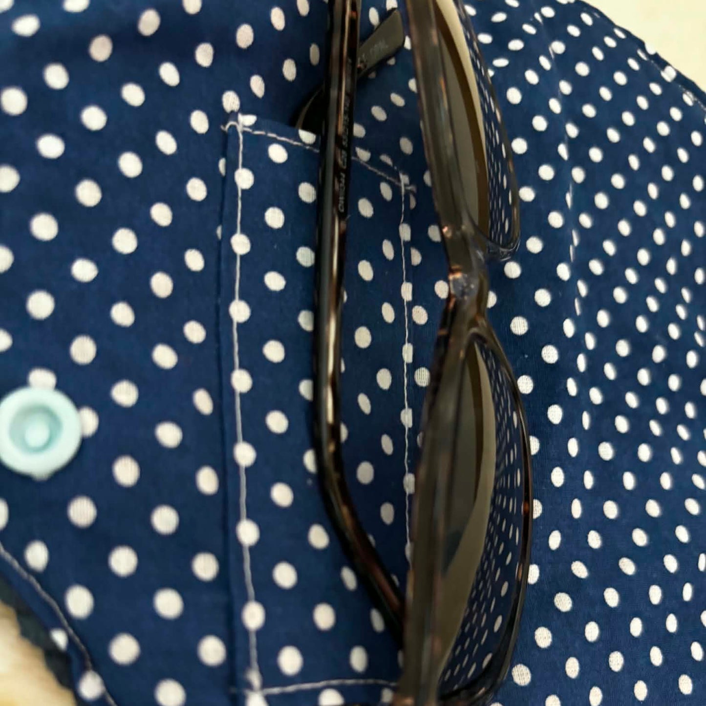 Étui à  lunettes petit pois velours bleu